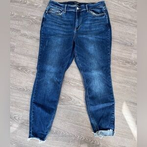 Women’s Plus Judy Blue Raw Hem Skinny Jean